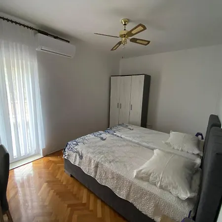 Apartment Helena *